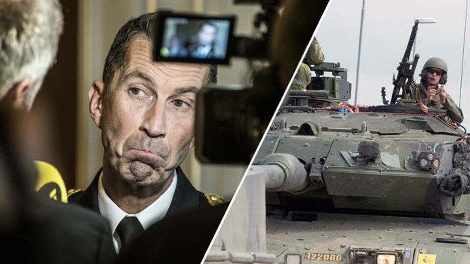 ÖB Micael Bydén har tidigare pekat på konsekvenser för alla stridskrafter om Försvarsmakten inte får tre miljarder kronor mer i anslag för 2019. Foto: Lars Pehrson / SvD / TT & Johan Nilsson / SCANPIX / TT ÖB Micael Bydén har tidigare pekat på konsekvenser för alla stridskrafter om Försvarsmakten inte får tre miljarder kronor mer i anslag för 2019. Foto: Lars Pehrson / SvD / TT & Johan Nilsson / SCANPIX / TT