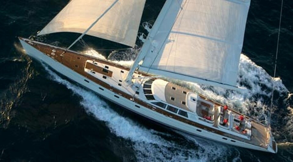 Baltic Yachts lyxbåt Baltic 141 Canica är 42,9 meter lång och designad av Judel/Vrolijk och John Munford. Motorn är en V12:a som körs på diesel. Båten blev klar för leverans 2003. Foto: Baltic Yacht Baltic Yachts lyxbåt Baltic 141 Canica är 42,9 meter lång och designad av Judel/Vrolijk och John Munford. Motorn är en V12:a som körs på diesel. Båten blev klar för leverans 2003. Foto: Baltic Yacht