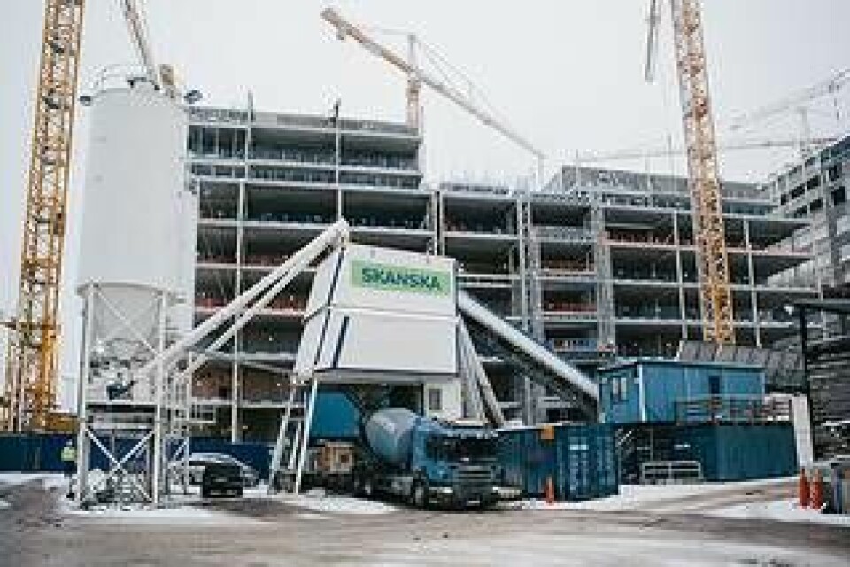 Bygget av Nya Karolinska Solna startade 2010 och ska vara färdigt 2017. Foto: Christian Rehn