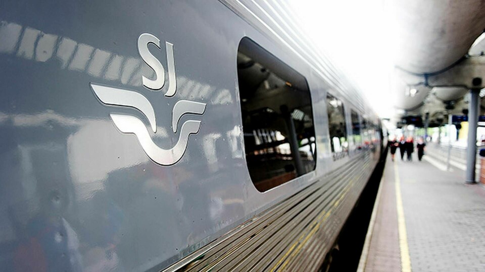 SJ-tåg på Stockholms station. Nu ska de bli fler i hela landet, anser regeringen. Foto: Jon Olav Nesvold / NTB scanpix / TT