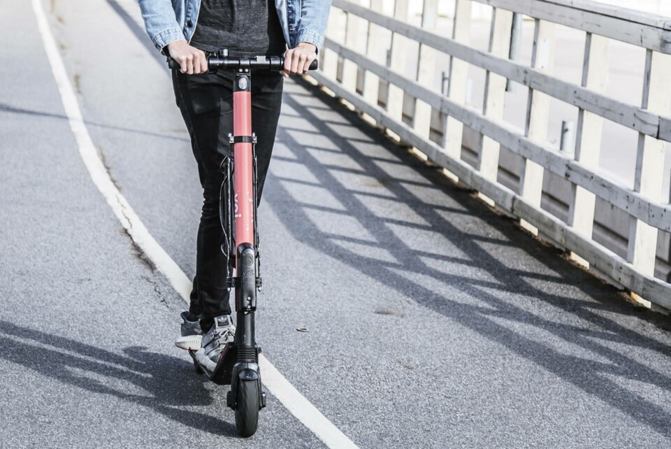 Studien tycks visa att motorfordon är inblandade i omkring 80 procent av dödsolyckorna som inträffar med cyklister och elsparkcyklar. Arkivbild. Foto: Veronica Johansson/SvD/TT Studien tycks visa att motorfordon är inblandade i omkring 80 procent av dödsolyckorna som inträffar med cyklister och elsparkcyklar. Arkivbild. Foto: Veronica Johansson/SvD/TT