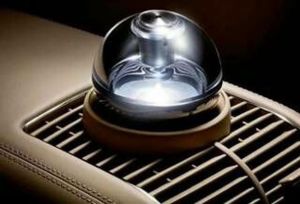 Doftgeneratorn ger bilen en speciell atmosfär.