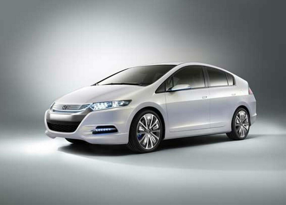 Honda Insight har drag av Toyota Prius Honda Insight har drag av Toyota Prius