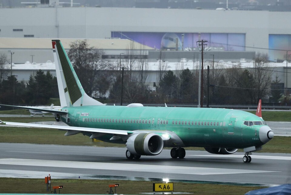 En 737 Max vid Boeings anläggning i Renton i den amerikanska delstaten Washington. Foto: Ted S Warren/AP/TT En 737 Max vid Boeings anläggning i Renton i den amerikanska delstaten Washington. Foto: Ted S Warren/AP/TT