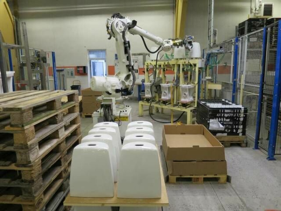 IFÖ Bromölla skaffade sin första robot 1990. I dag har de 51 stycken robotar – med extrema produktivitetsförbättringar som följd. Vi har besökt framgångsfabriken.