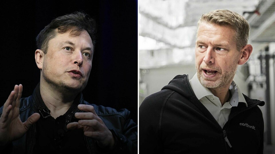 Teslas vd Elon Musk (vänster) och Northvolts vd Peter Carlsson. Foto: TT