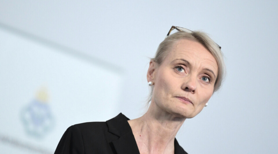 Trots begynnande materielbrist, vill Folkhälsomyndighetens Karin Tegmark Wisell se ännu fler tester än de runt 200 000 som utförs varje vecka. Foto: Pontus Lundahl/TT Trots begynnande materielbrist, vill Folkhälsomyndighetens Karin Tegmark Wisell se ännu fler tester än de runt 200 000 som utförs varje vecka. Foto: Pontus Lundahl/TT