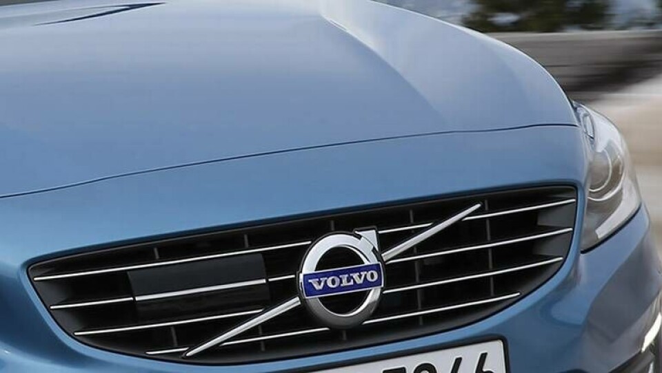 Volvo: ”2025 ska hälften av bilarna vara helt elektriska”