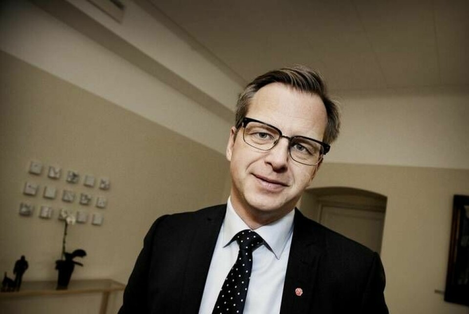 Mikael Damberg tycker inte att svenskarna ska oroa sig för att förlora sina jobb på grund av artificiell intelligens. Foto: Jörgen Appelgren