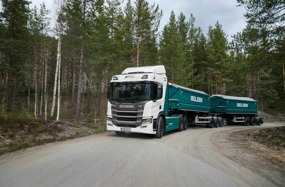 Bolidens nya malm-ekipage på 74 ton är världens tyngsta el-lastbil på allmän väg. Foto: Boliden
