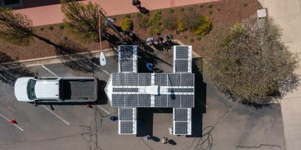 Anläggningen levererar upp till 20 kW från solpanelerna. Foto: Sesame Solar