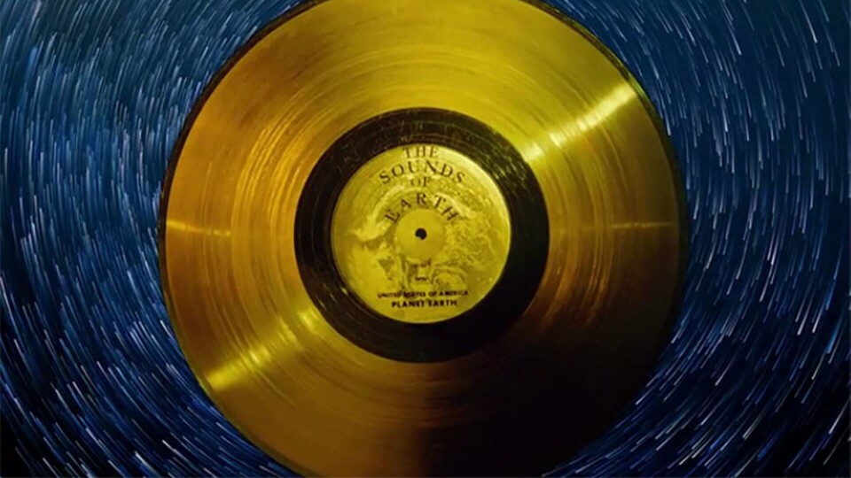 Hur låter rymden? Det kan den som lägger vantarna på den här vinylskivan få reda på. Foto: Ozma Records Hur låter rymden? Det kan den som lägger vantarna på den här vinylskivan få reda på. Foto: Ozma Records