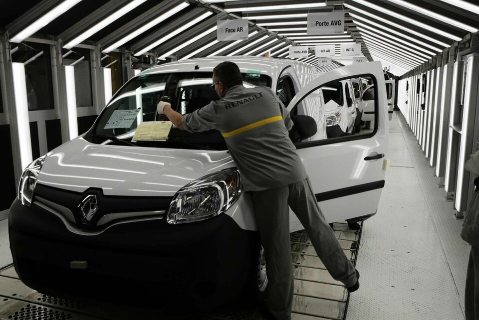 Hård motvind möter Renault i år efter rekordförlusten på åtta miljarder euro för 2020. Arkivbild Foto: Francois Mori AP/TT