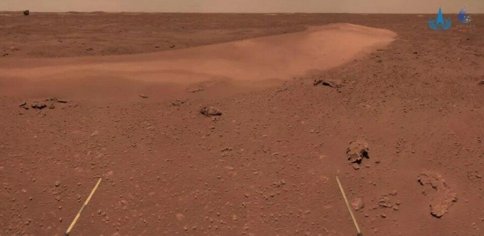 Sanddyn på Mars. Foto: CNSA Sanddyn på Mars. Foto: CNSA