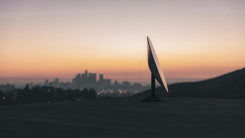 En konceptbild på en mottagarantenn som kan användas för att koppla upp sig mot Starlink. Foto: Spacex En konceptbild på en mottagarantenn som kan användas för att koppla upp sig mot Starlink. Foto: Spacex